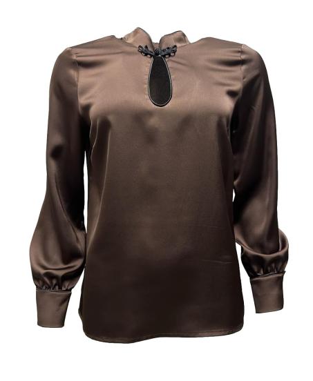 Blusa raso scollo alamaro