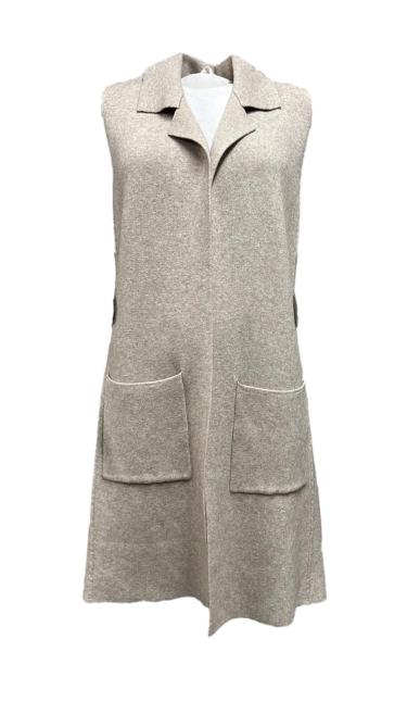 Cardigan smanicato revers