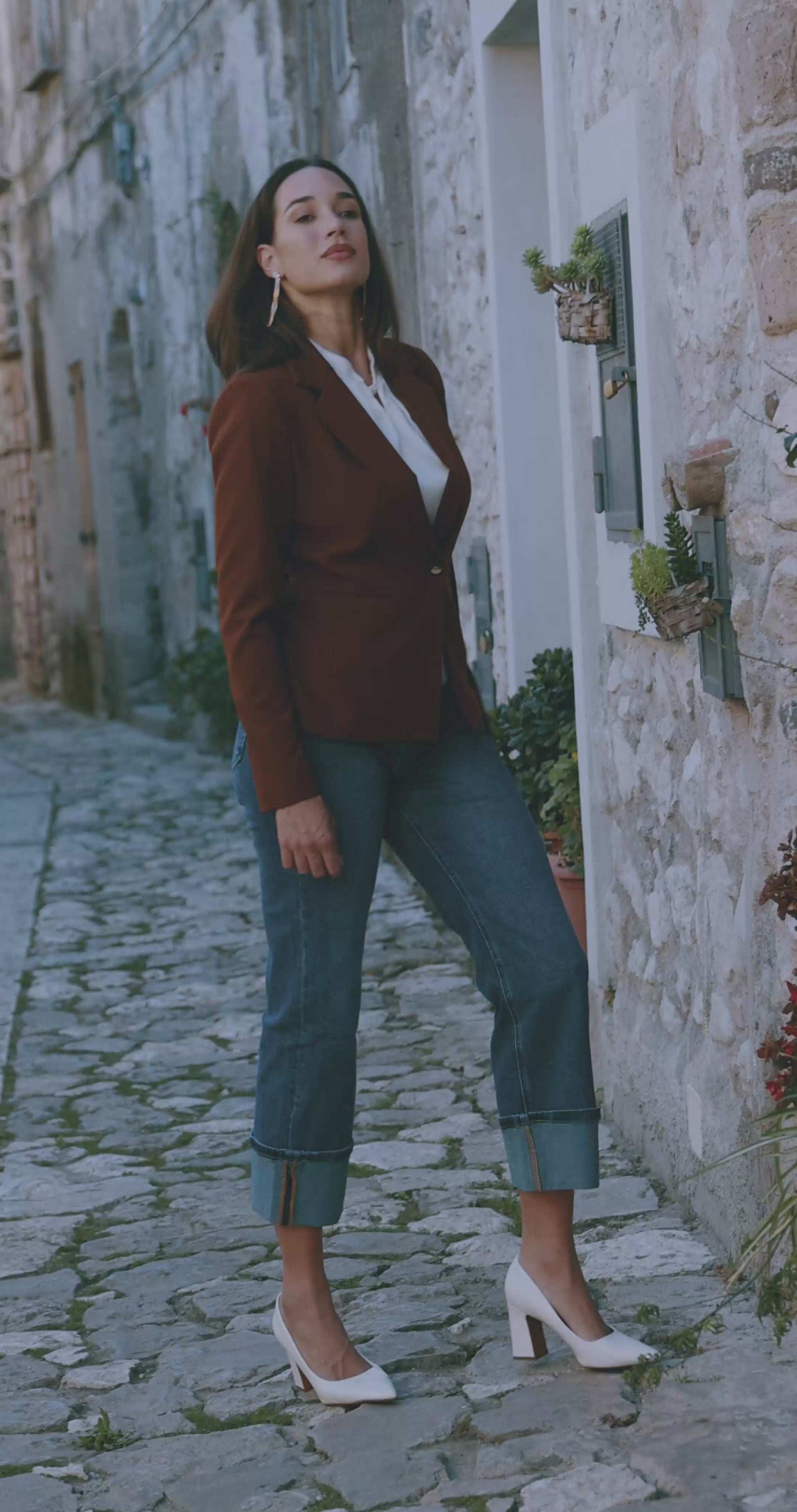 Top pieghe accessorio strass